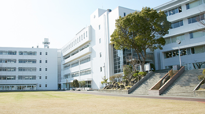 学校