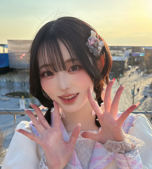 春野莉々