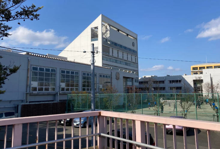 学校
