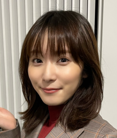 松岡茉優