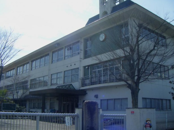 学校
