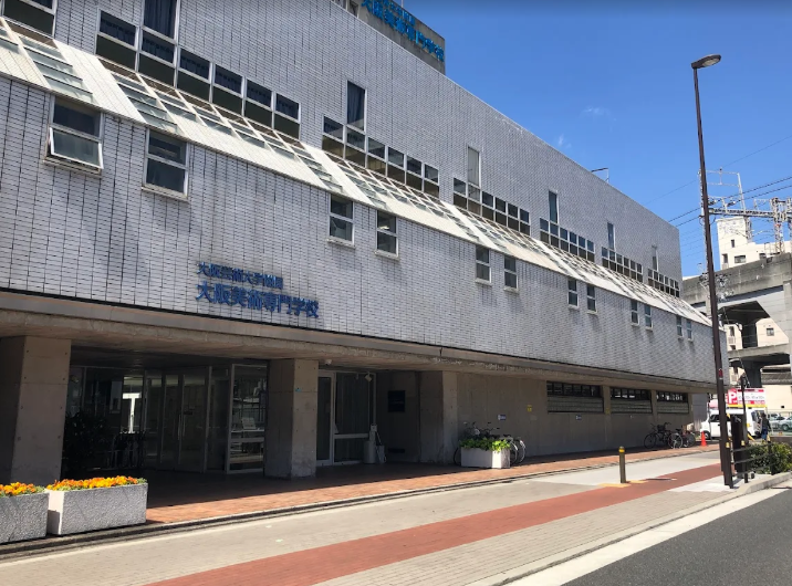 学校